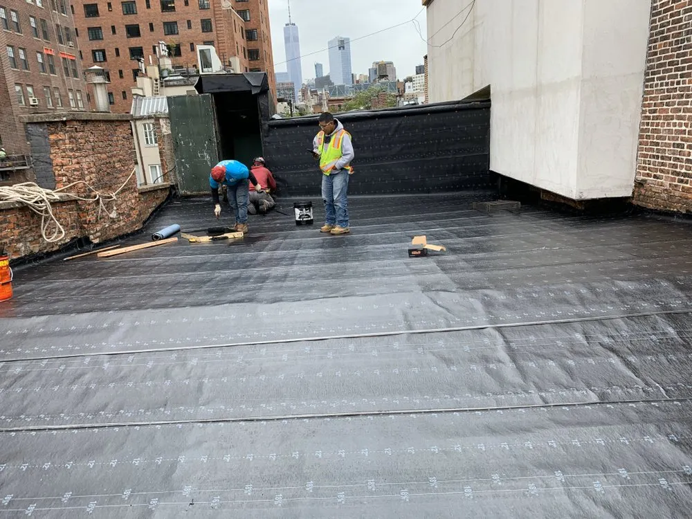 Slide of D&M General Construction