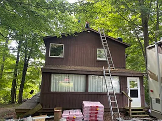 Slide of D&M Roofing & Restoration