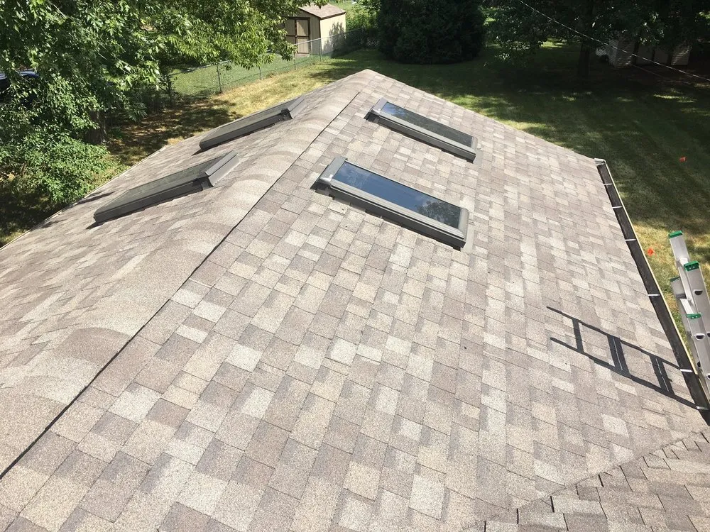 Slide of D&M Roofing & Restoration