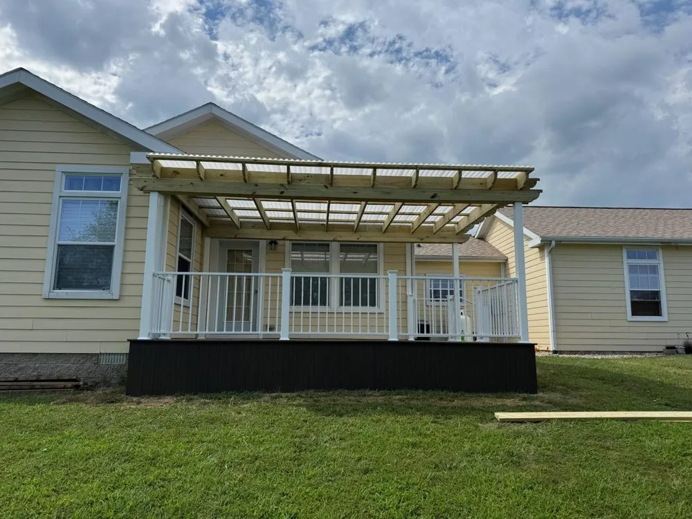 Slide of D&M Roofing & Restoration