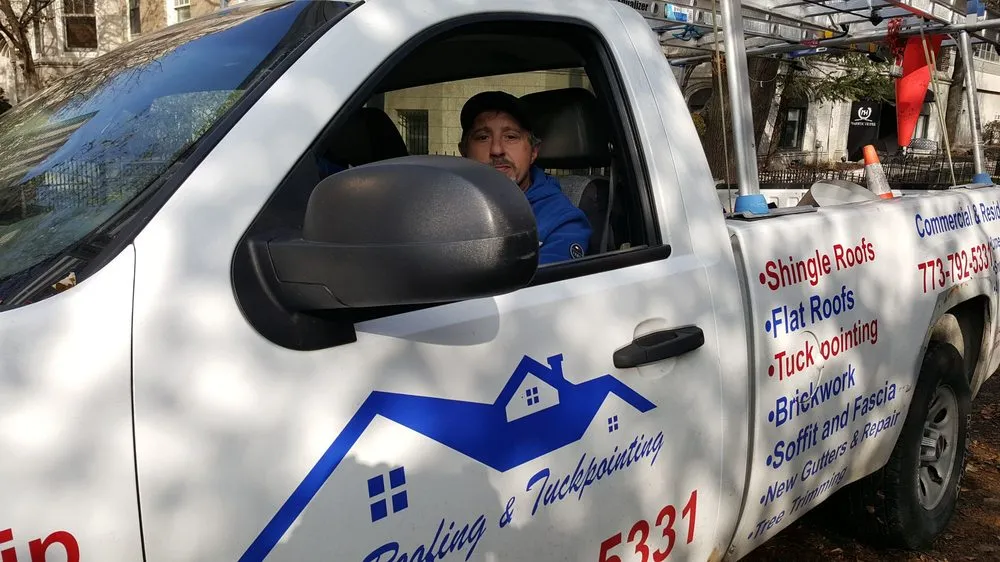 Slide of D&M Roofing & Tuckpointing