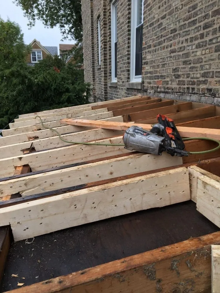 Slide of D&M Roofing & Tuckpointing