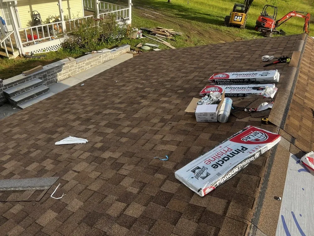 Slide of D&M Roofing