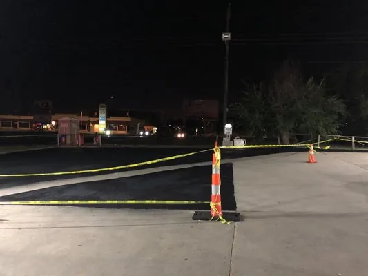 D&M Roofing Paving & Construction Logo