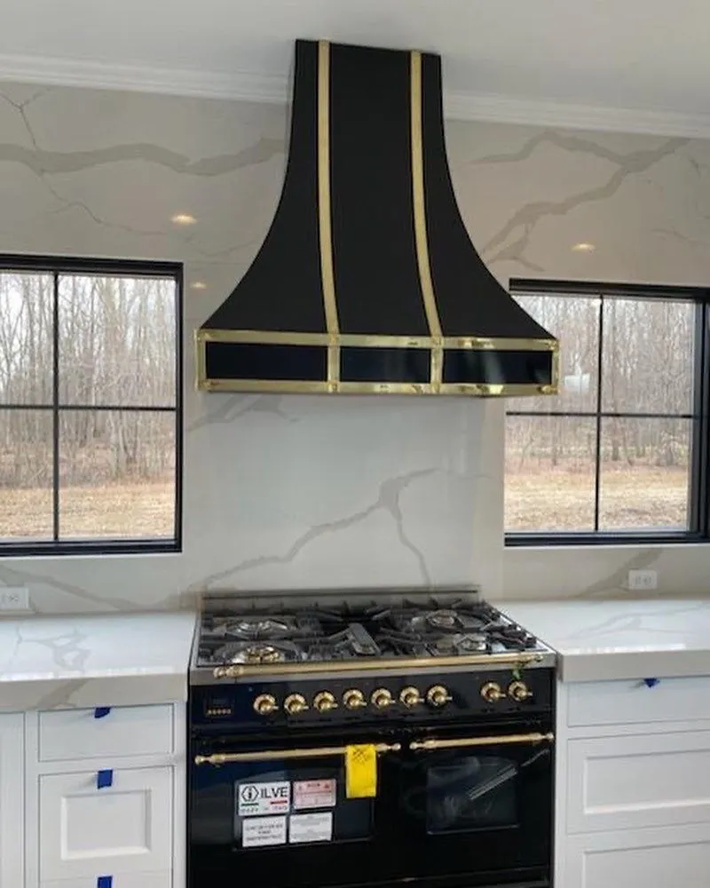 Slide of DM Roofing Siding & Windows