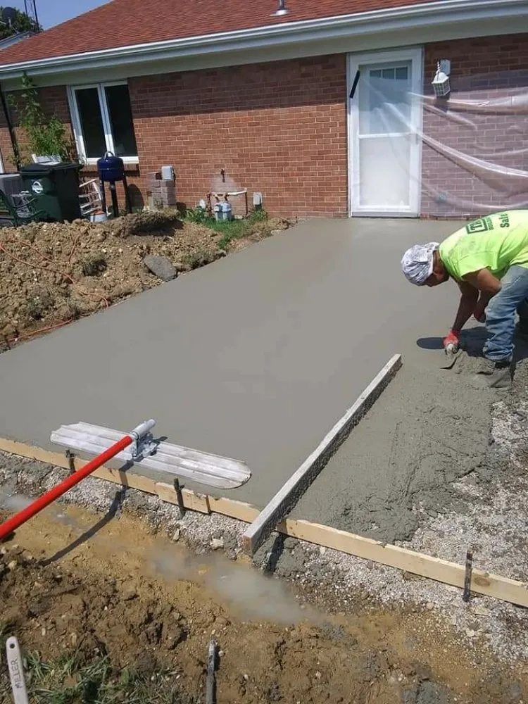 Slide of D&M Subcontracting