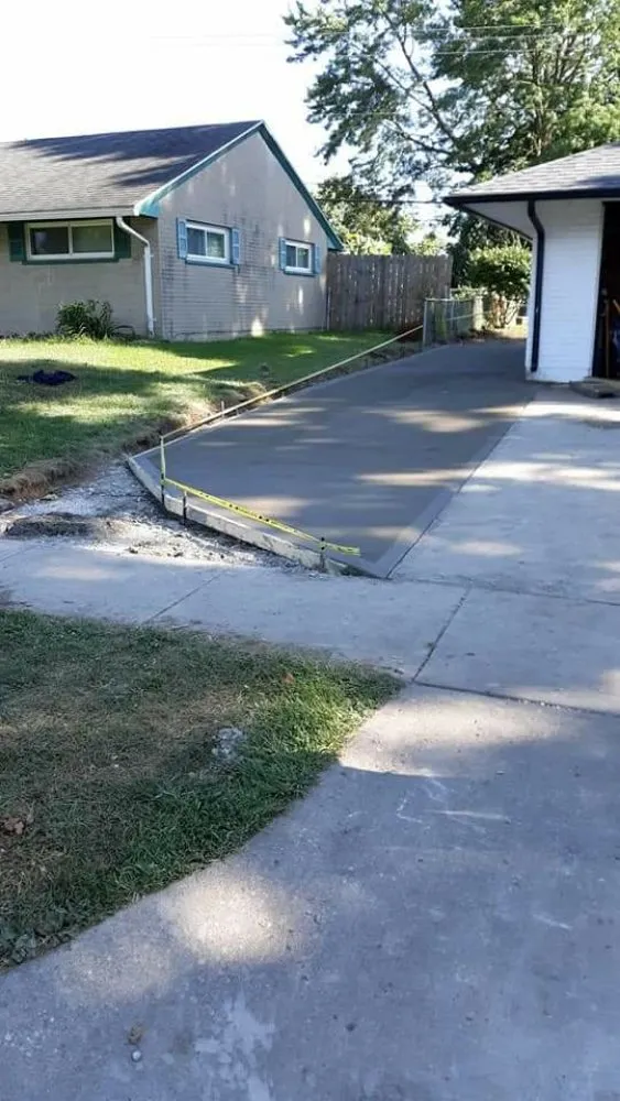 Slide of D&M Subcontracting