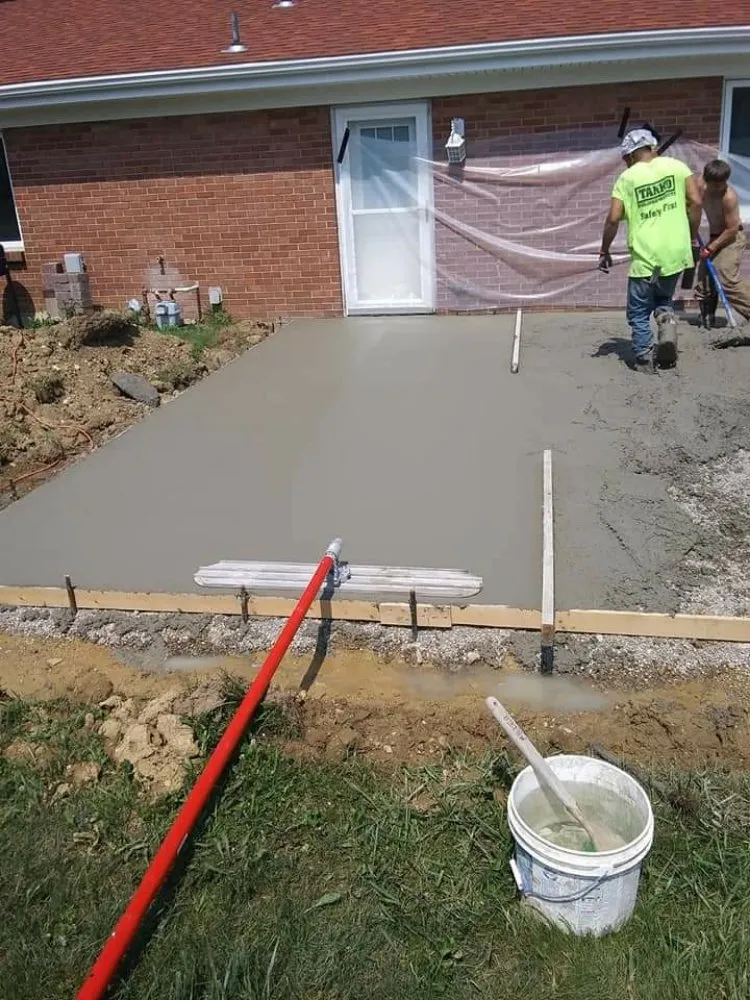 Slide of D&M Subcontracting