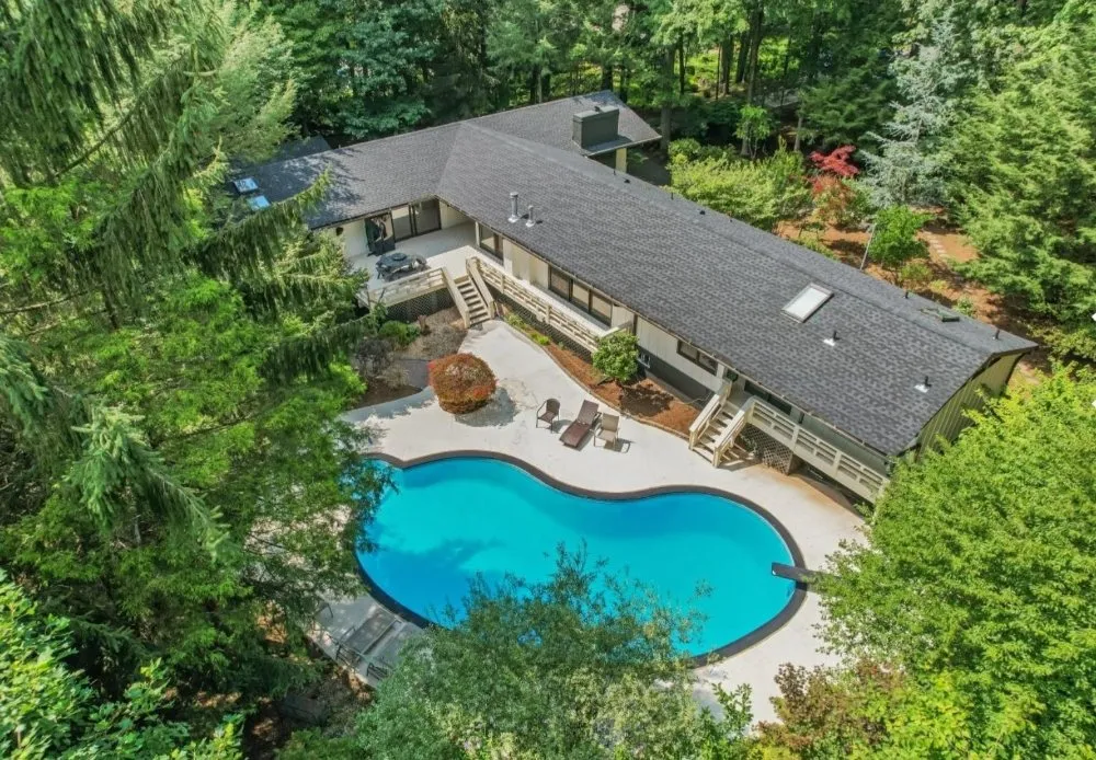 Slide of Dmack Home Improvement