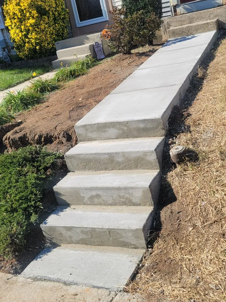 Slide of DME Home Improvement