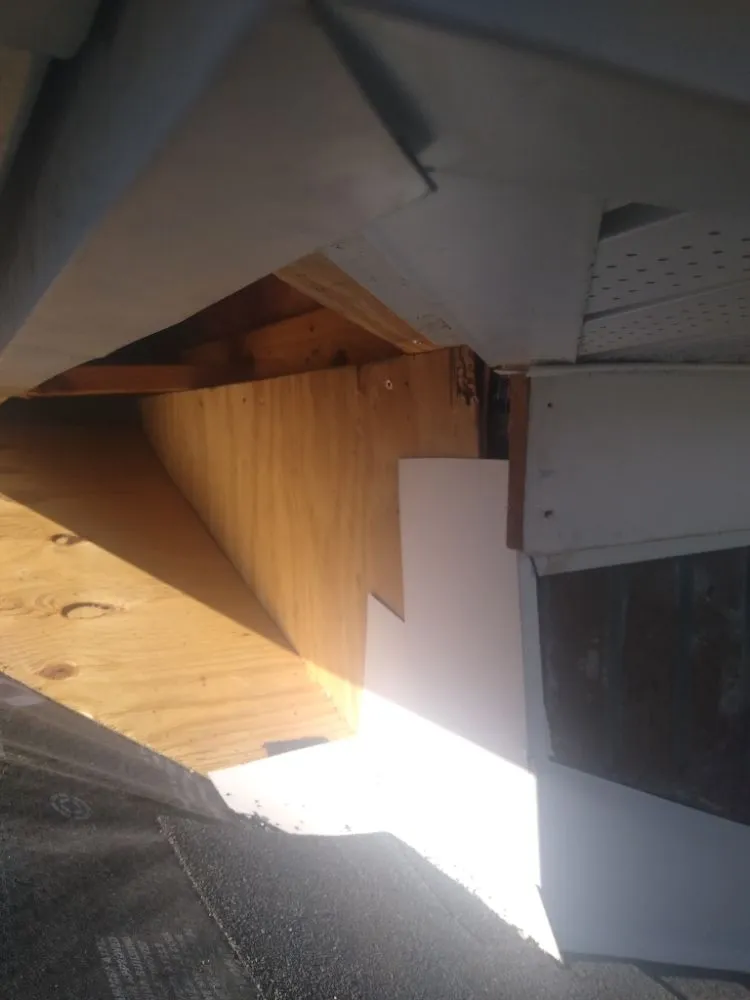 Slide of DMG Roof Repairs and More