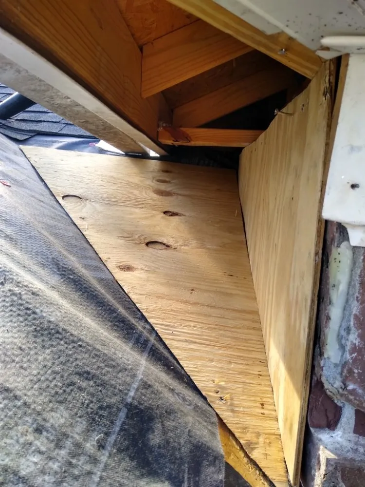 Slide of DMG Roof Repairs and More