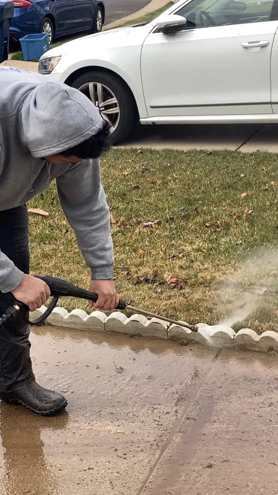 Slide of DMV Express Services