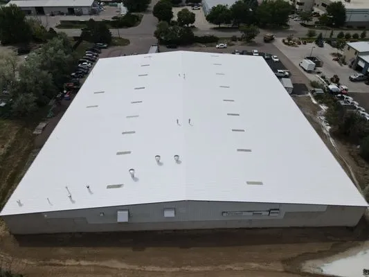 DNR Commercial Roofing Logo