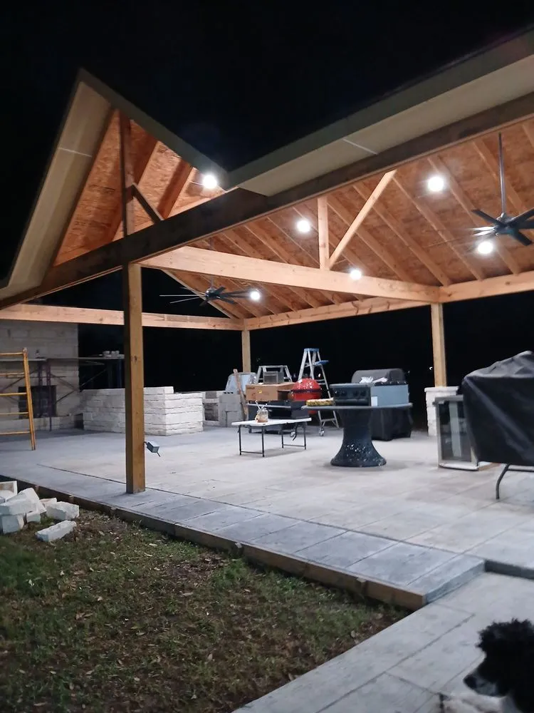 Slide of DNR roofing  remodeling  and demolicion