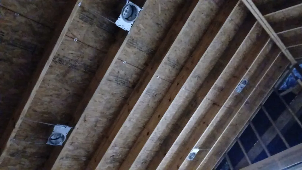 Slide of DNR roofing  remodeling  and demolicion