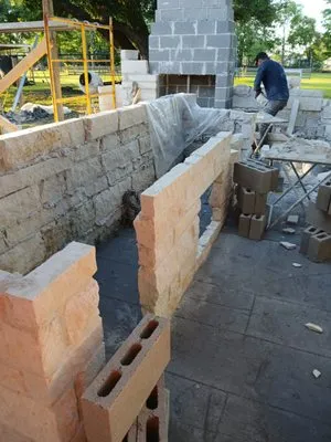 DNR roofing  remodeling  and demolicion Logo