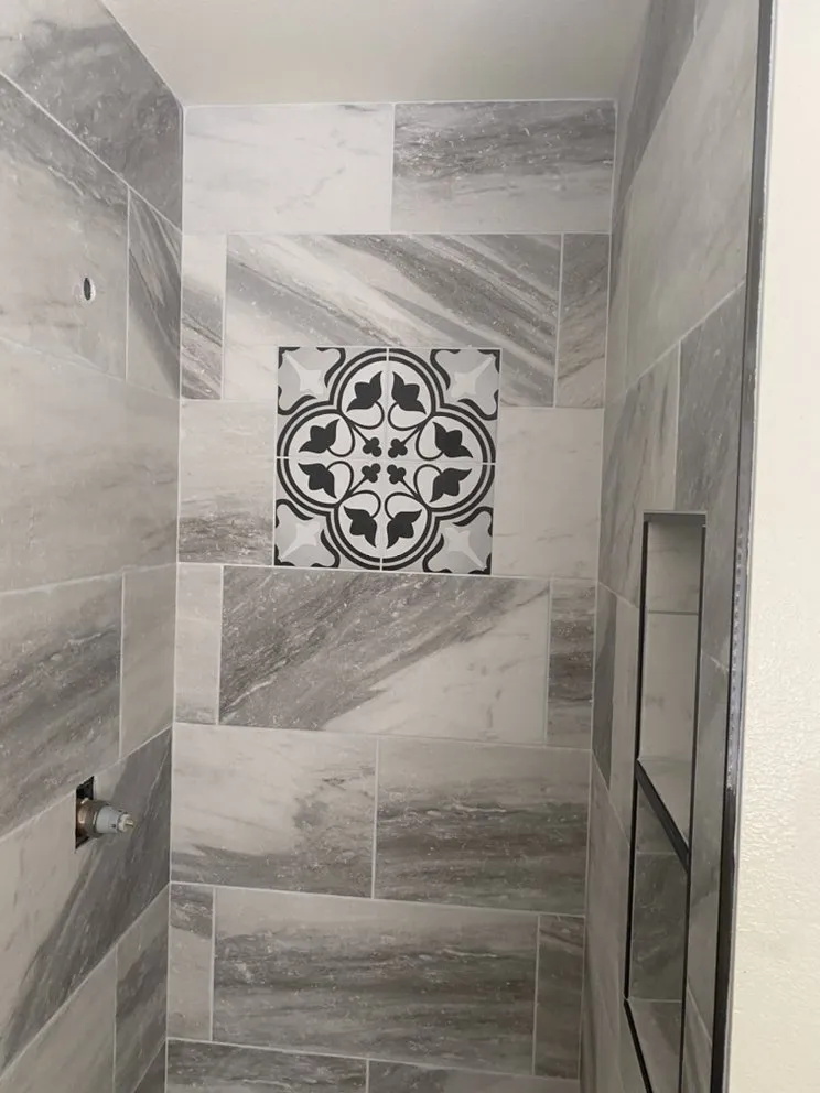 Slide of D&O Contractors