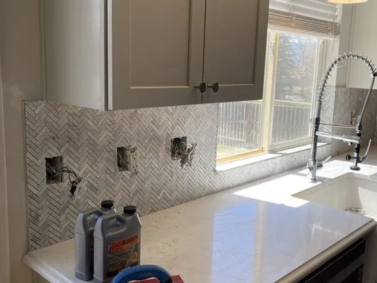 D&O Contractors Logo