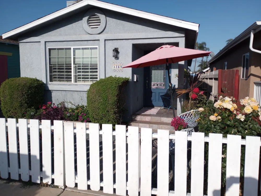 Slide of Do It Now Roofing