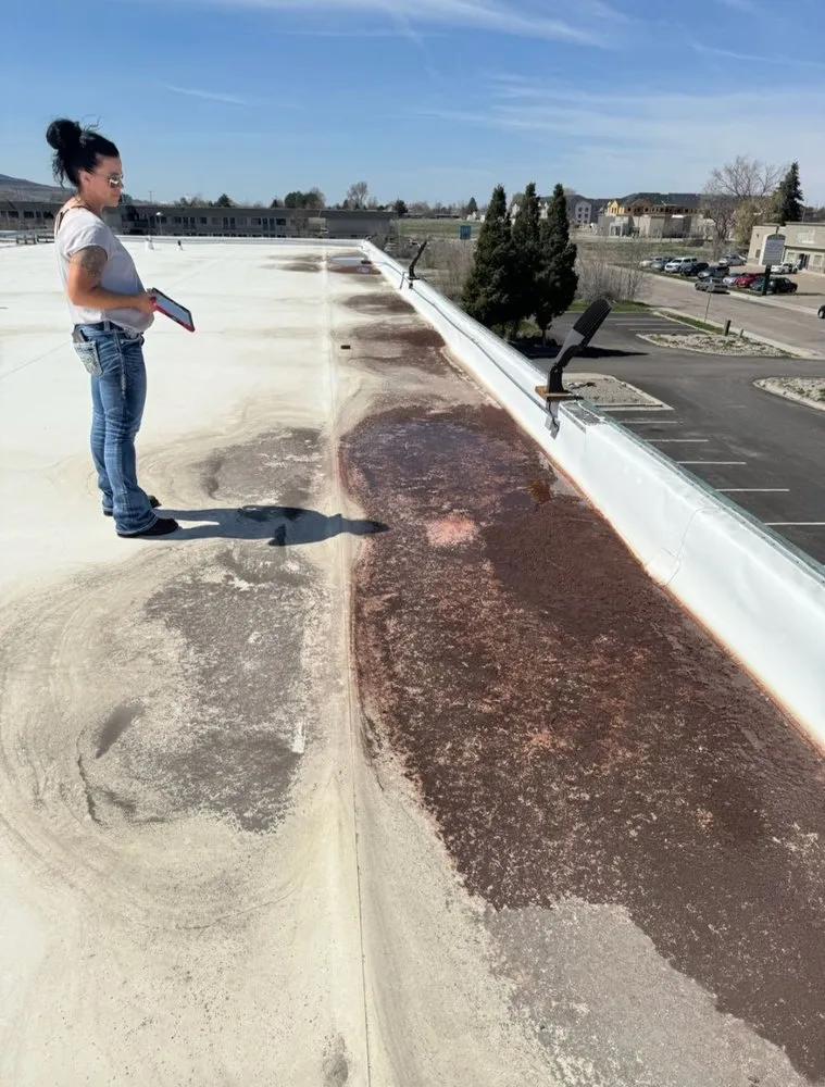 Slide of Do It Right Roofing and Contractors