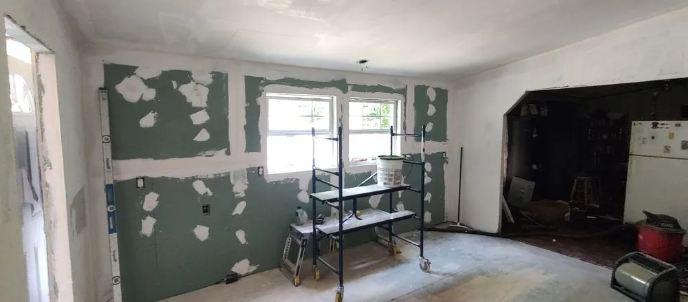 Slide of Dobson Home Improvement