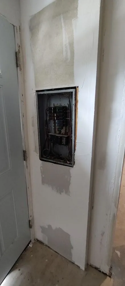 Slide of Dobson Home Improvement