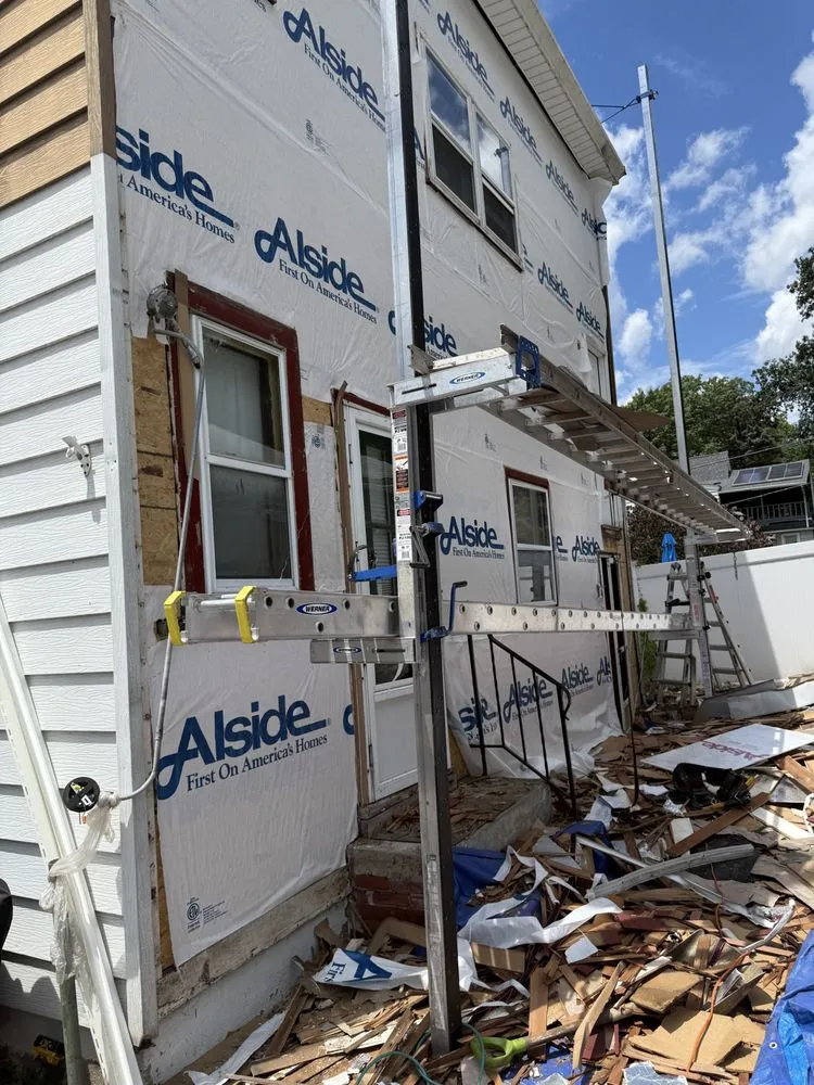 Slide of Doctor Roof