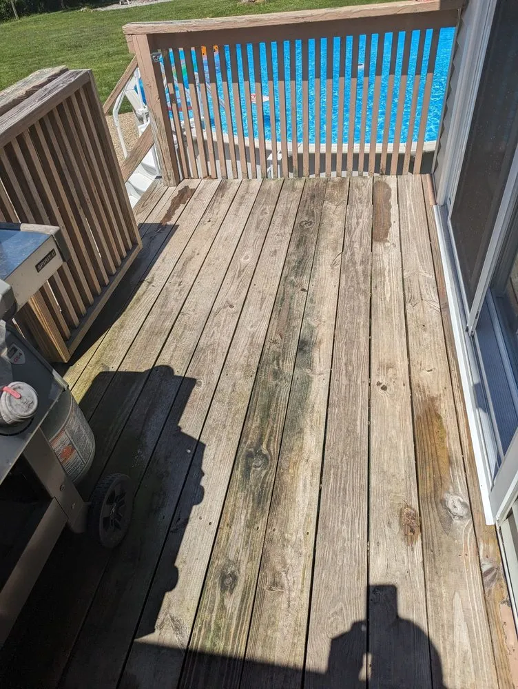 Slide of Doctor Roof N' Shine