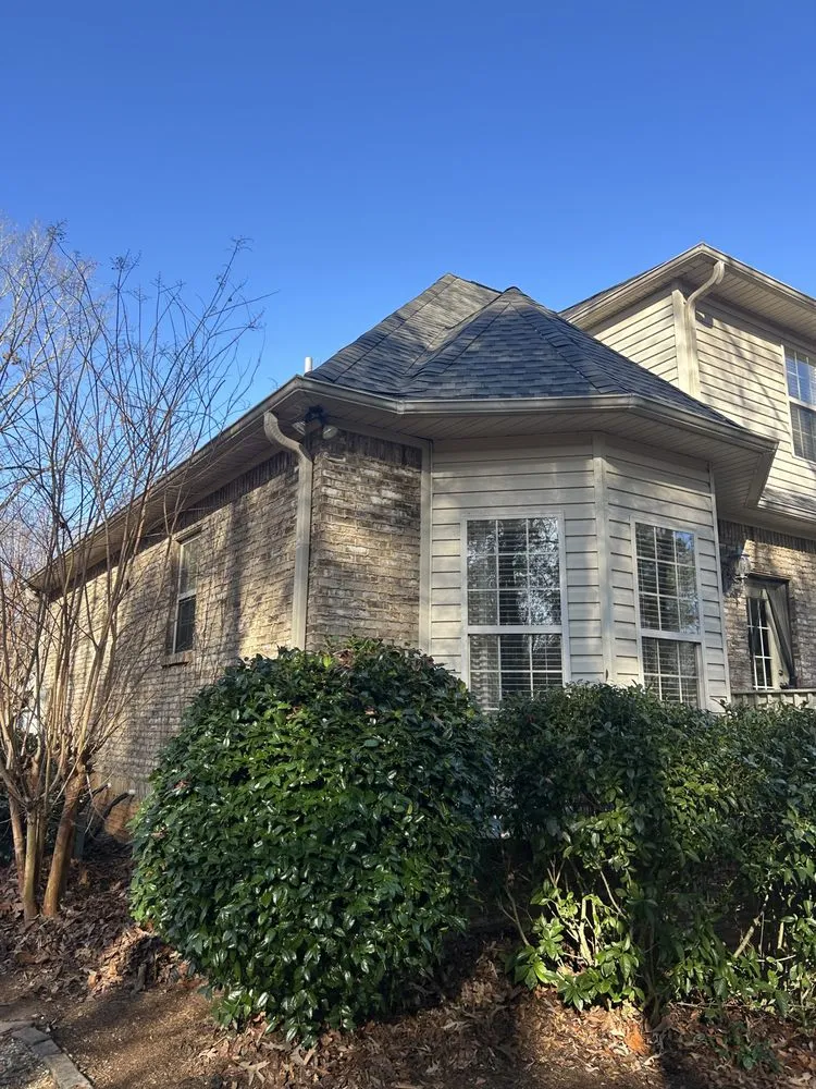 Expert roof repair for fast service in Cropwell, AL by Dodd Roofing