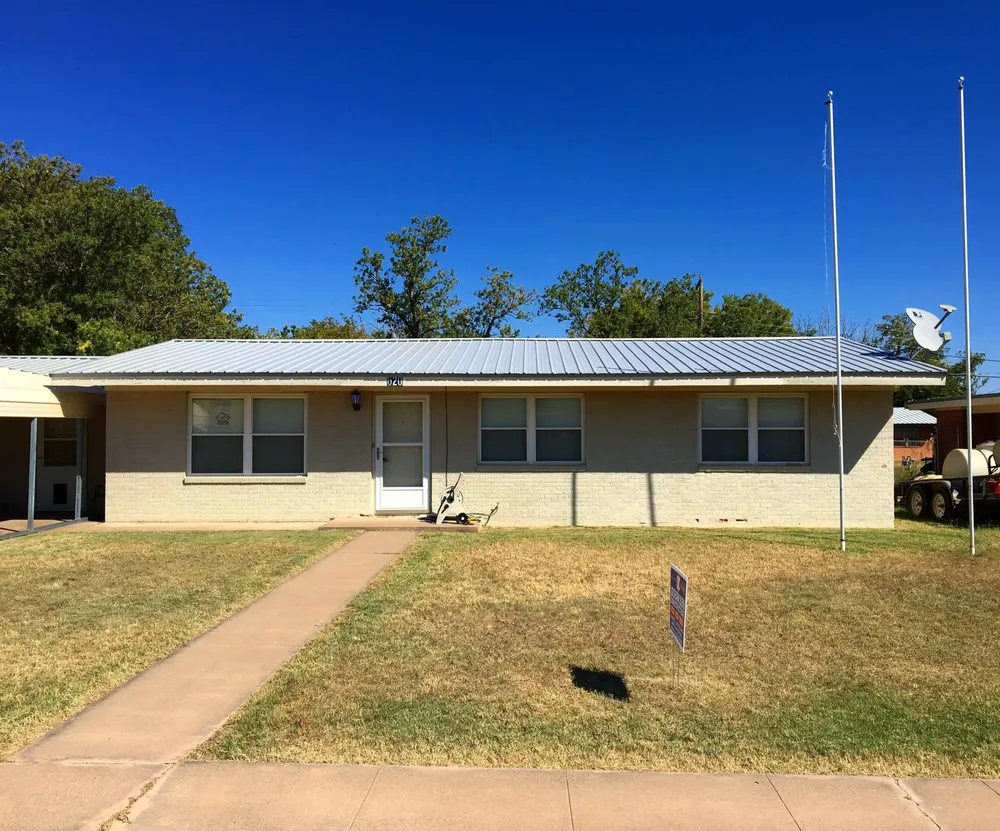 Slide of Doerksen Construction