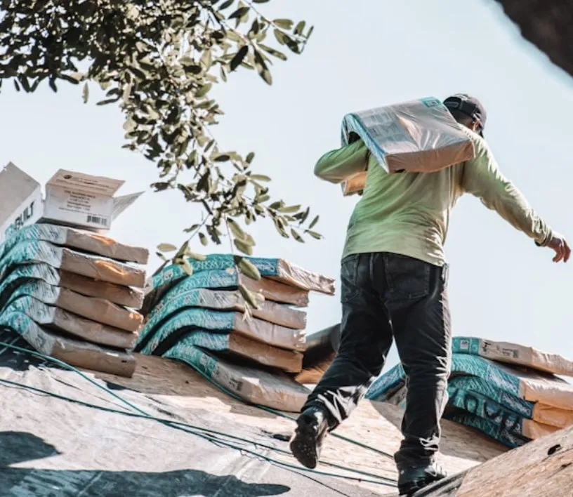 Slide of DokhExterior