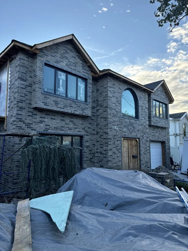 Slide of Dola Home Solutions