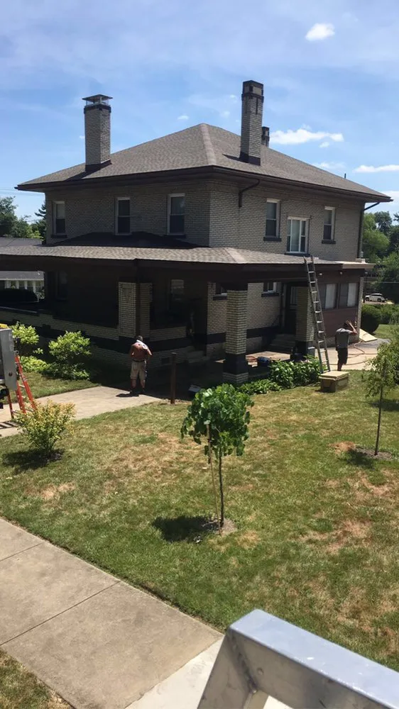 Slide of Domascieno Construction