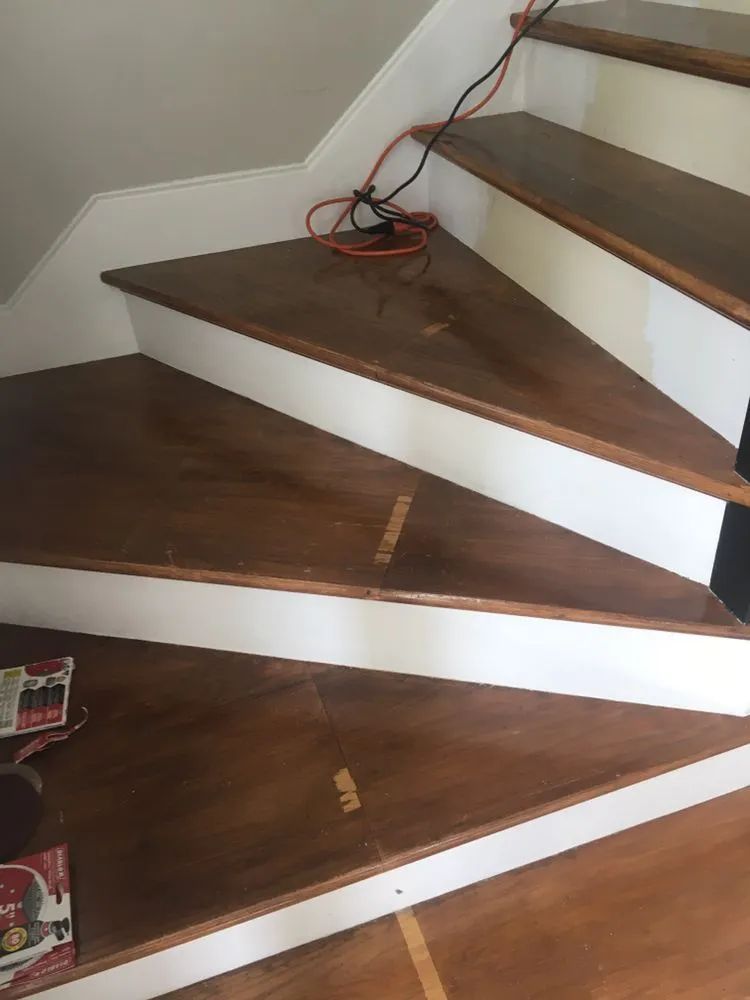 Slide of Domascieno Construction