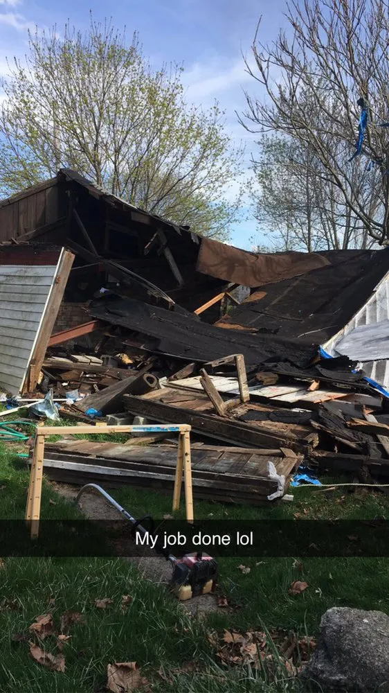 Slide of Domascieno Construction