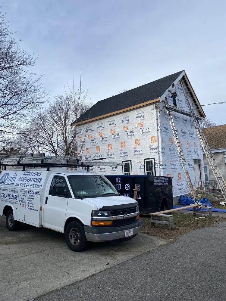 Slide of Domi Construction