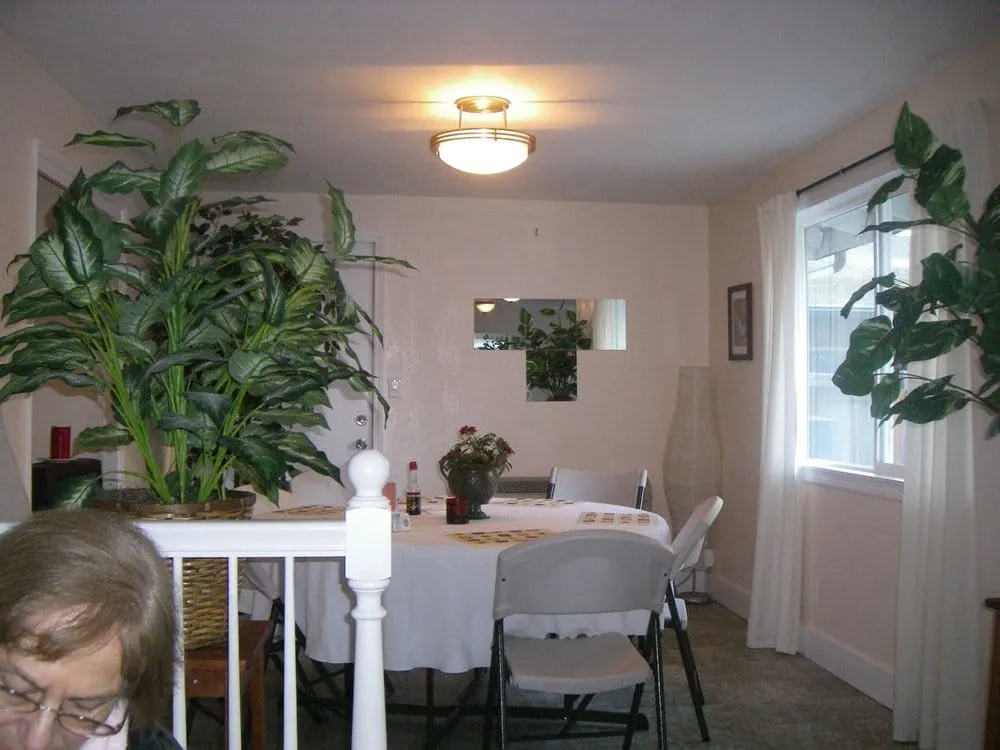 Slide of Domi Construction