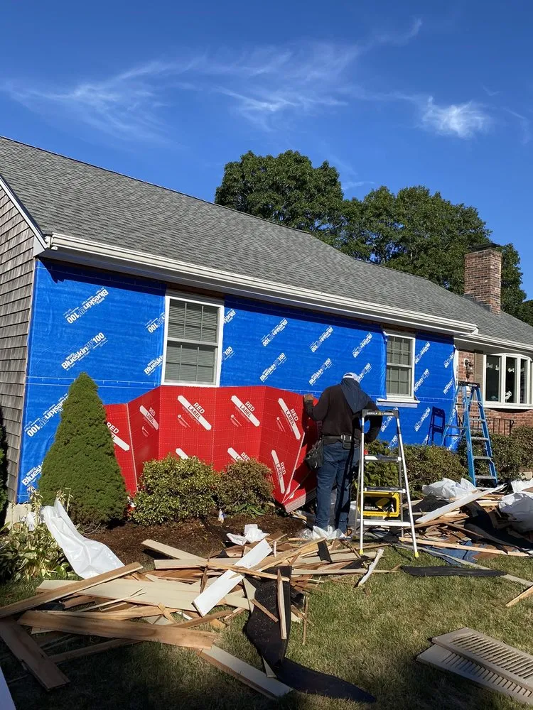 Slide of Domi Construction