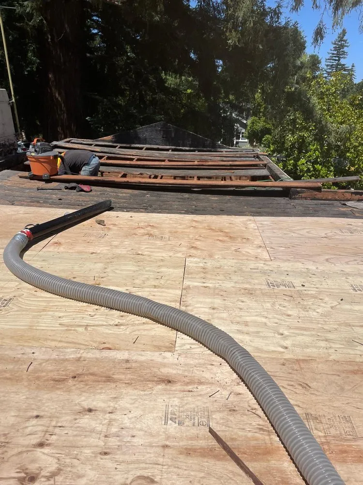 Slide of Dominguez Roofing