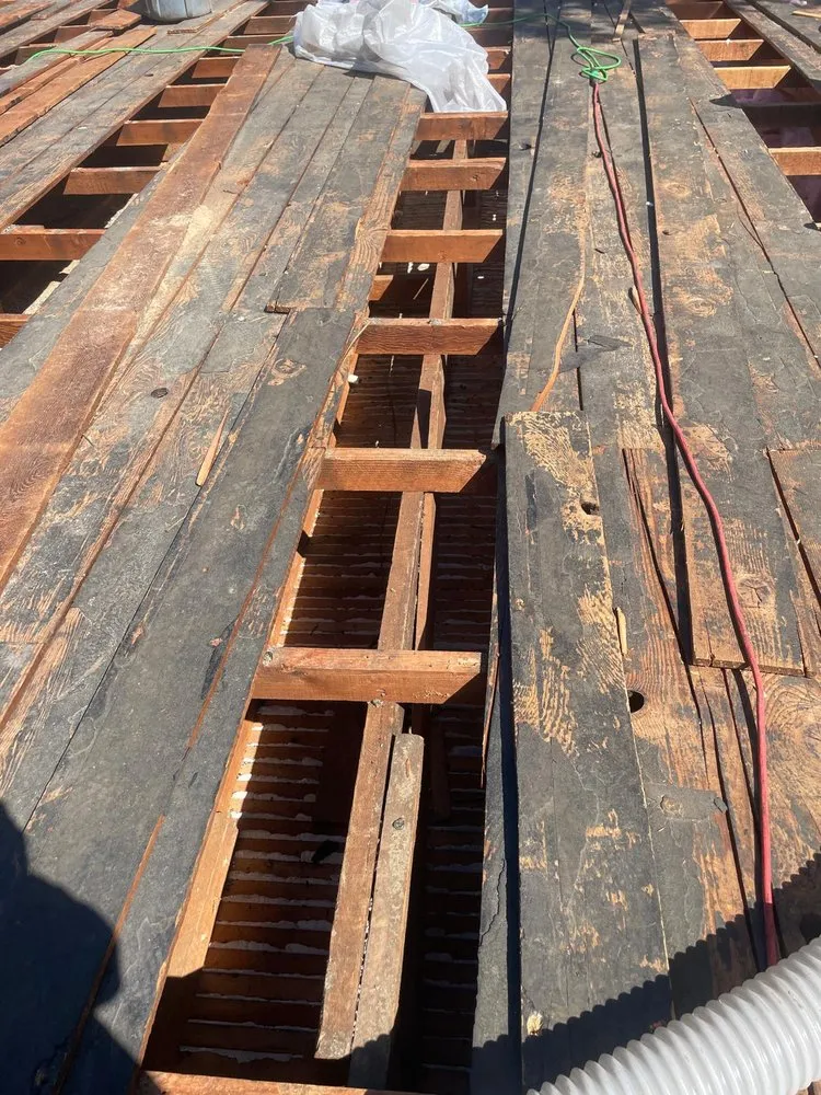 Slide of Dominguez Roofing