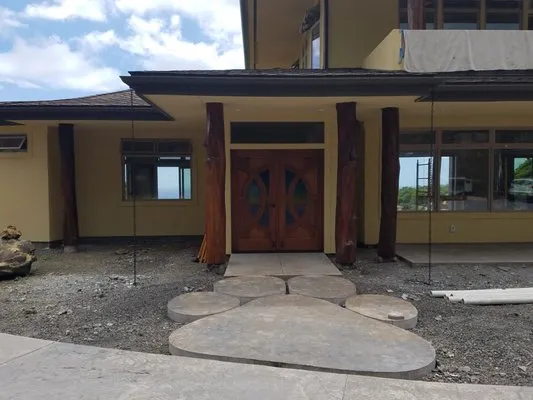 Dominion roofing and gutters Logo