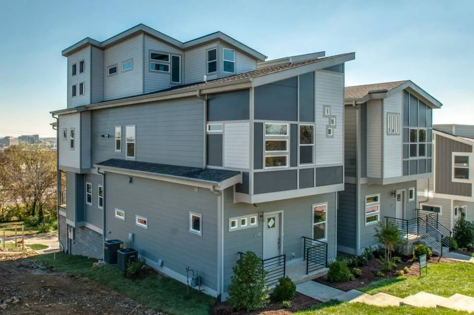 Trusted flat roof repair same-day service across Mt. Juliet, TN - DominionX
