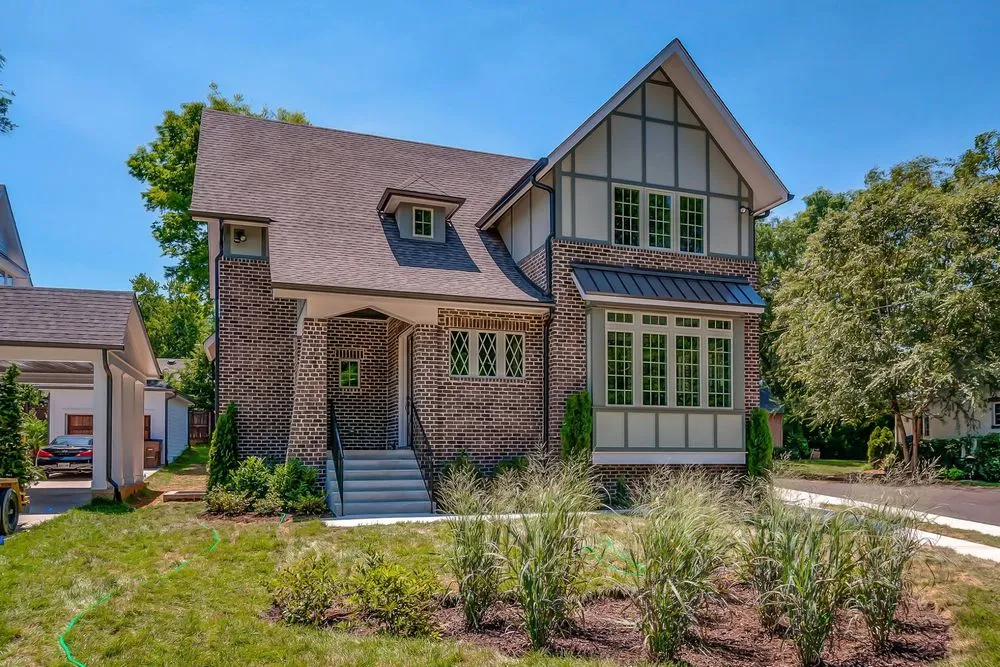 Expert roof installation experts serving Mt. Juliet, TN - DominionX