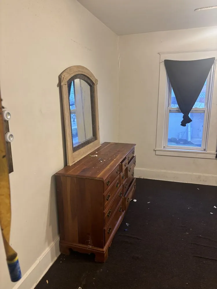 Slide of Domjams Cleaning Services