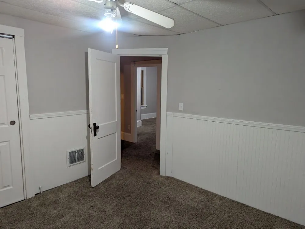 Slide of Domjams Cleaning Services