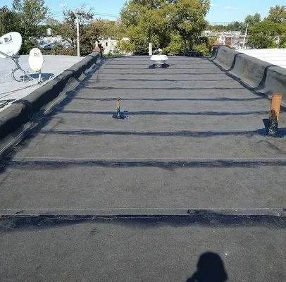 Don & Jon Roofing Logo