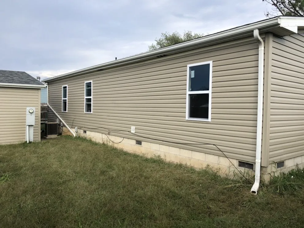 Slide of Don Roofing & Siding