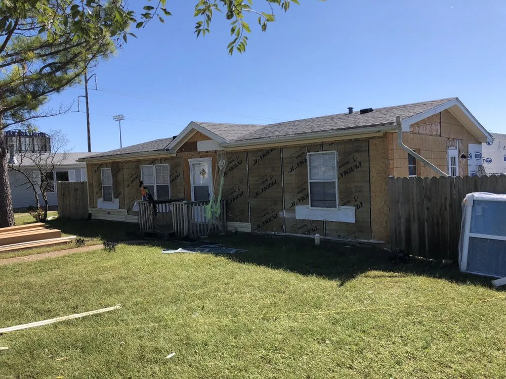 Slide of Don Roofing & Siding