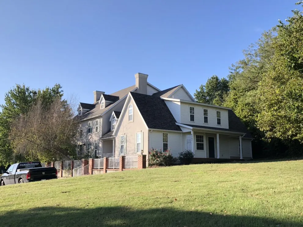 Slide of Don Roofing & Siding